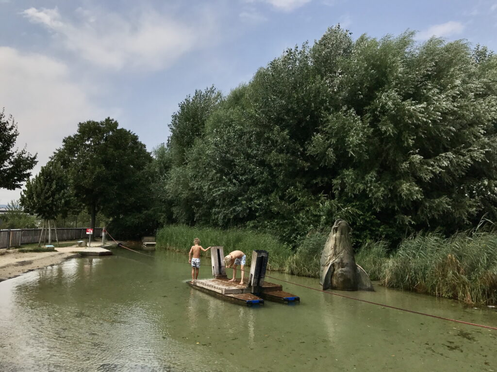 Eine Oase in Wien mit Kindern: Der Wasserspielplatz Donauinsel